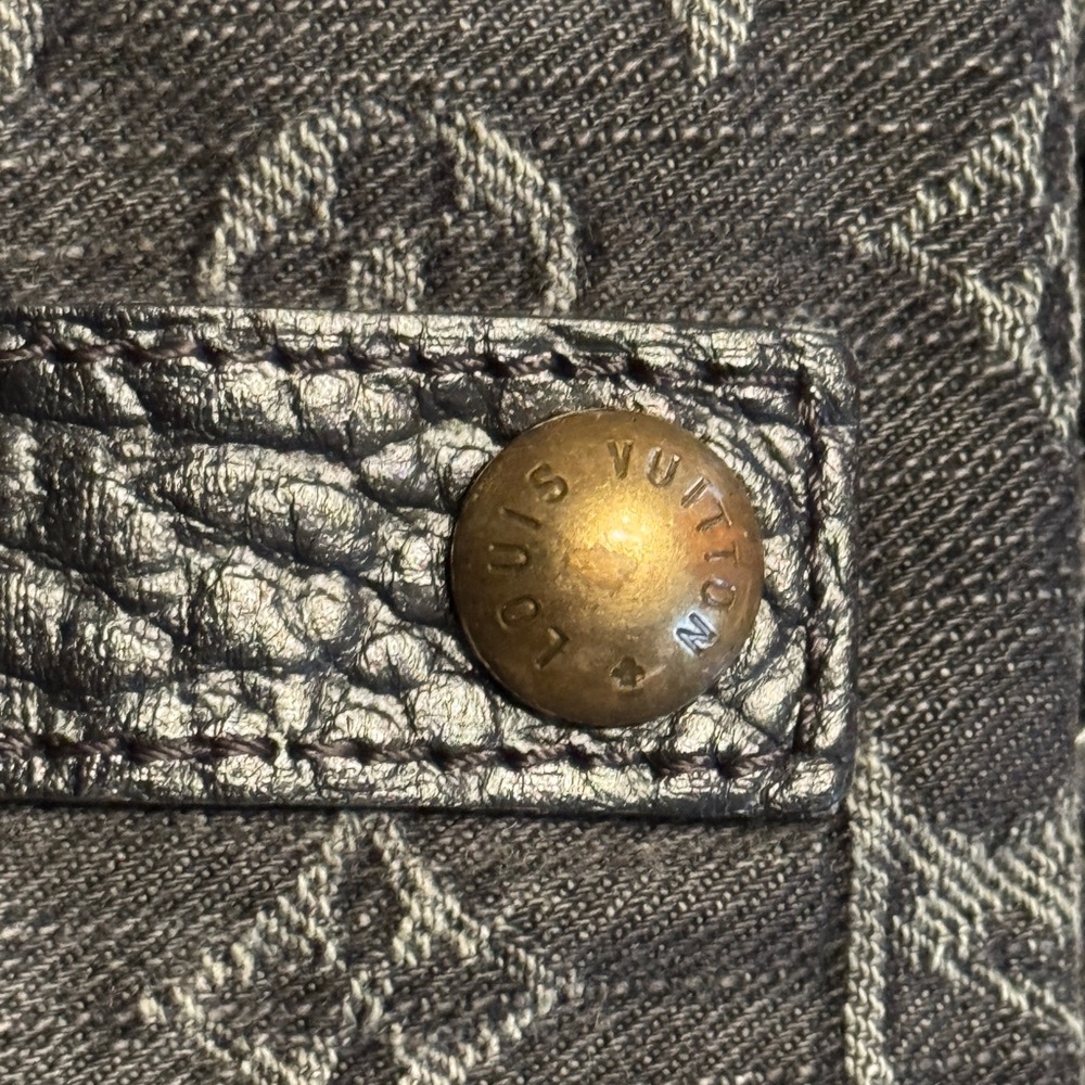 Louis Vuitton Neo Cabby Black Denim shoulder bag - Picture 2 of 16